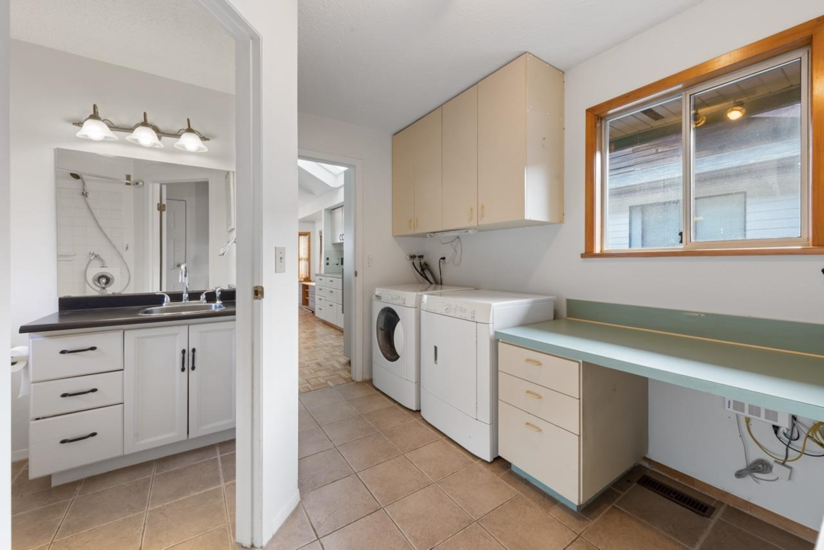 Backyard Photo of 14098 20 Avenue, Surrey, BC