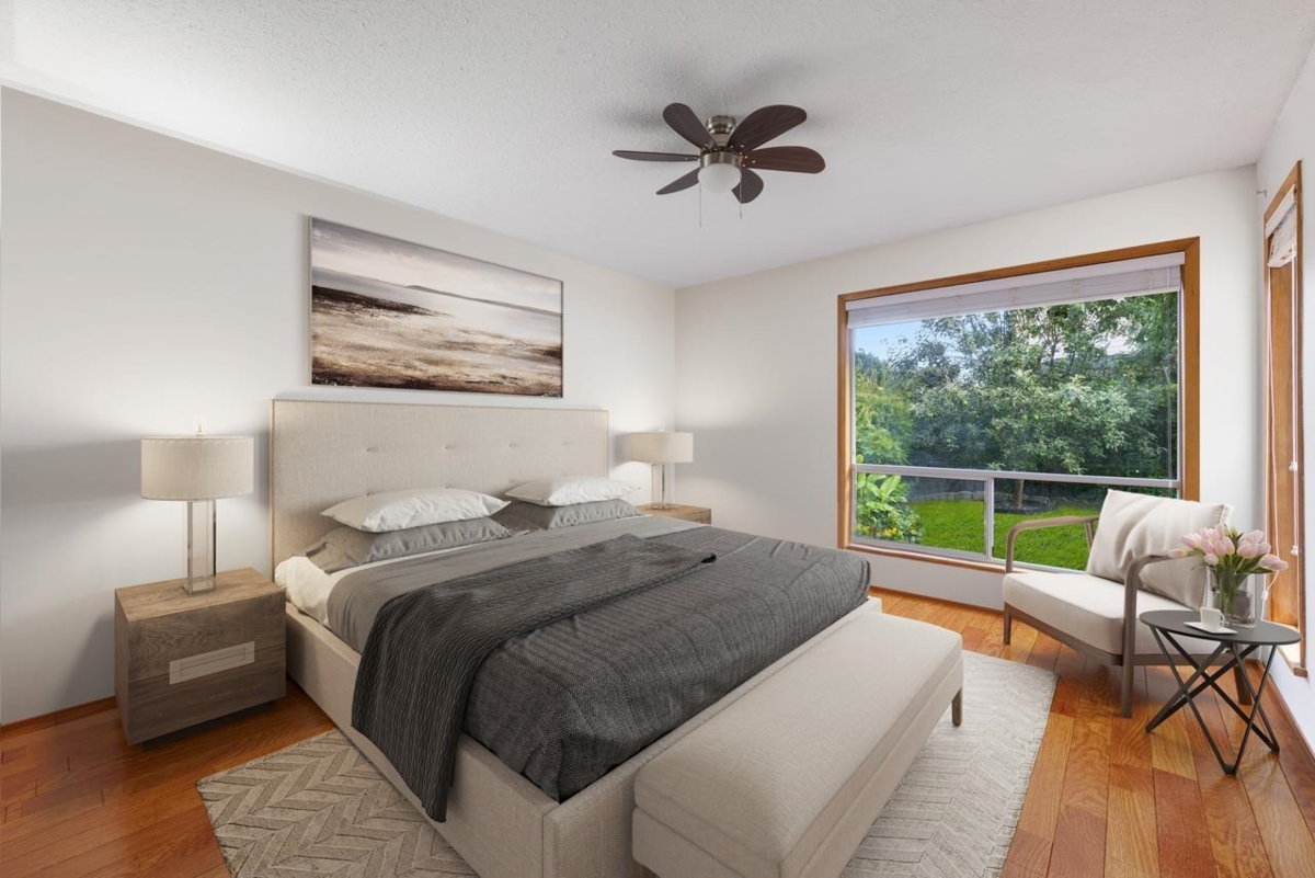Entry Foyer Photo of 14098 20 Avenue, Surrey, BC