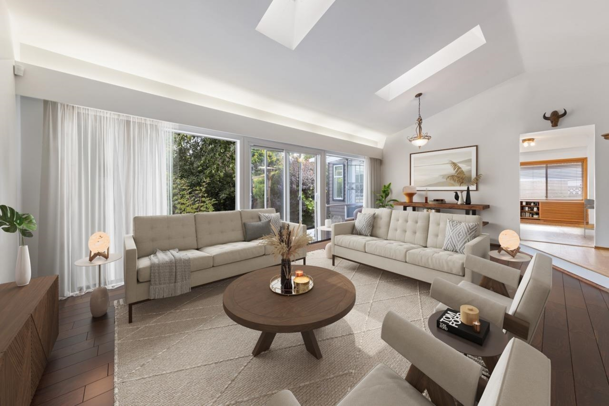 Kitchen Island Photo of 14098 20 Avenue, Surrey, BC