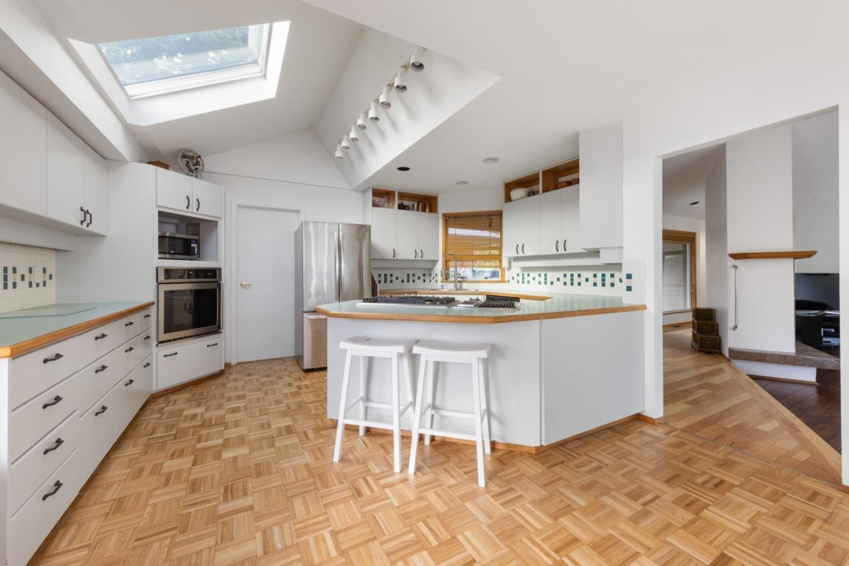 Office / Den Photo of 14098 20 Avenue, Surrey, BC