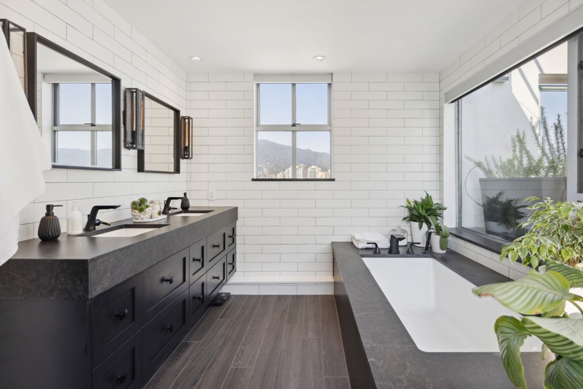 Swimming Pool Photo of 2901 120 W 2nd Street, North Vancouver, BC