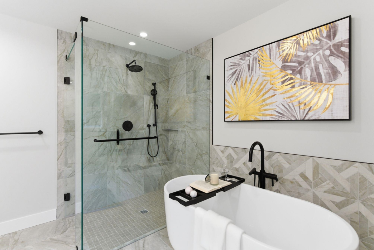 Entry Foyer Photo of 2 8408 17th Avenue, Burnaby, BC