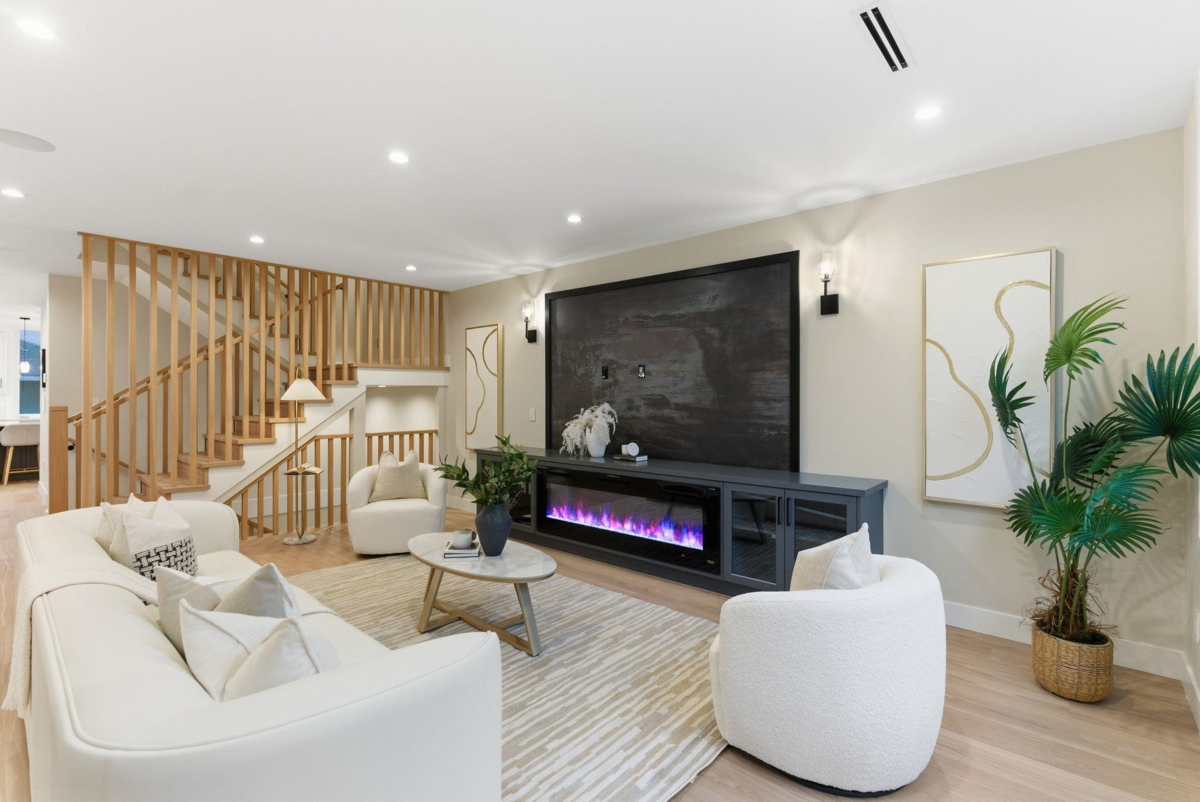 Family Room Photo of 2 8408 17th Avenue, Burnaby, BC