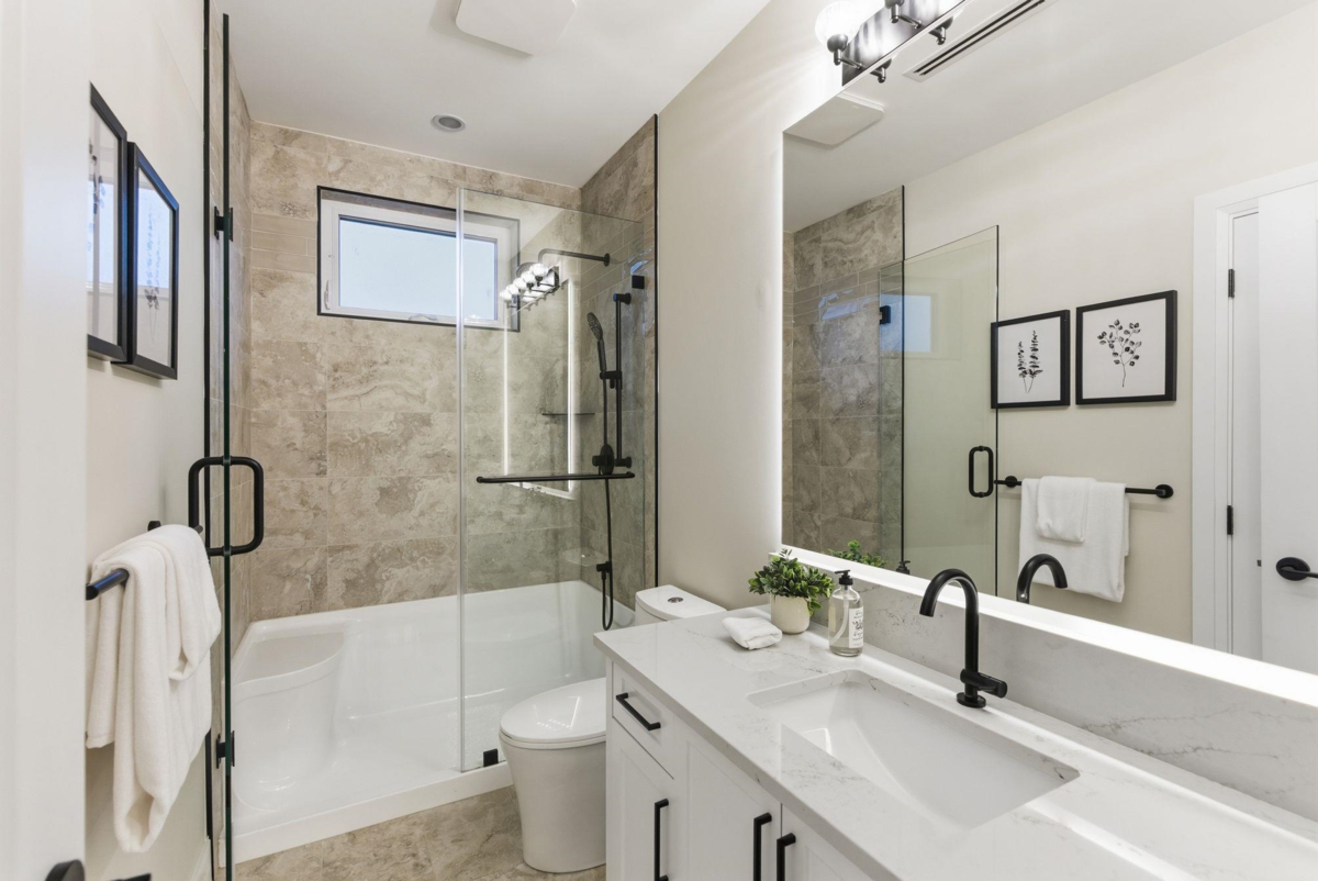 Garden / Landscaping Photo of 2 8408 17th Avenue, Burnaby, BC