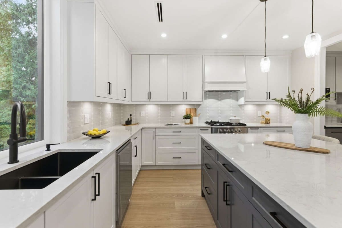 Pantry Photo of 2 8408 17th Avenue, Burnaby, BC