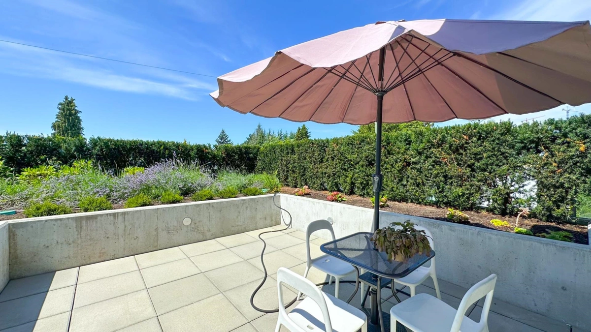 Backyard Photo of 308 6733 Cambie Street, Vancouver, BC