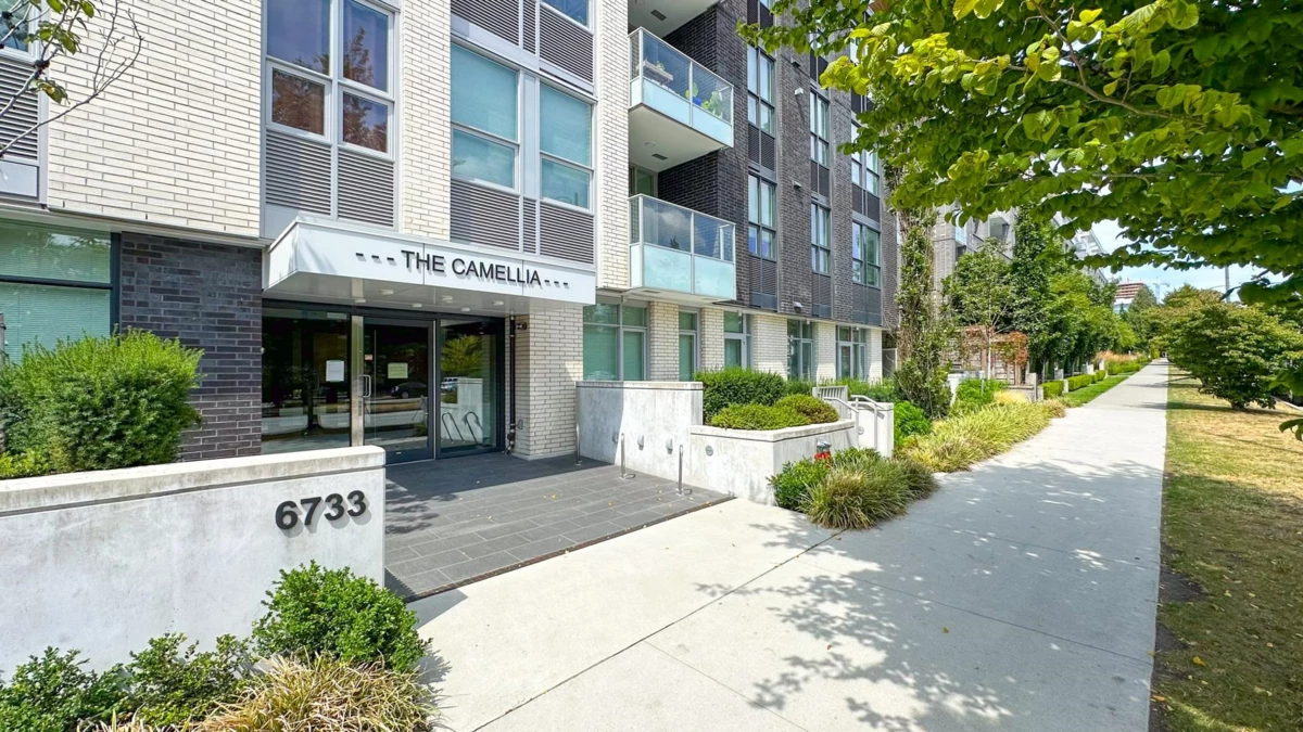 Family Room Photo of 308 6733 Cambie Street, Vancouver, BC