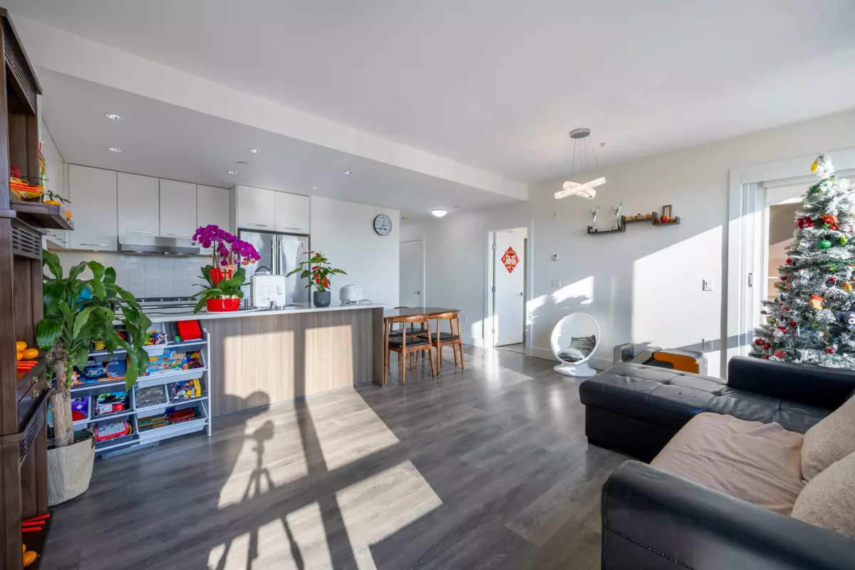 Bedroom 3 Photo of 305 8580 River District Crossing, Vancouver, BC