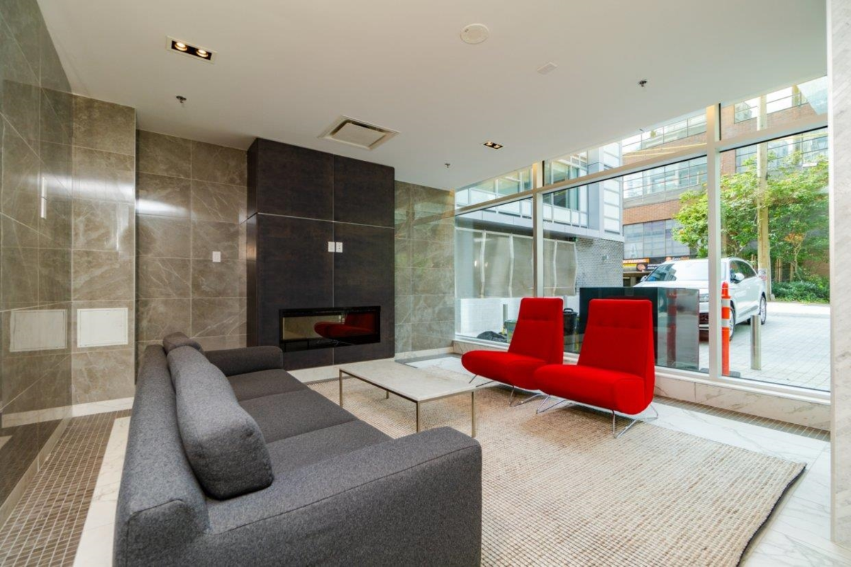 Hallway Photo of 1802 1283 Howe Street, Vancouver, BC