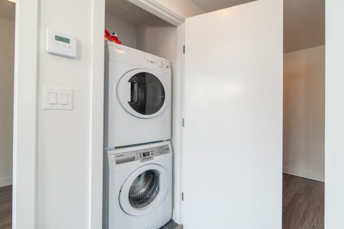 Mudroom Photo of 1802 1283 Howe Street, Vancouver, BC