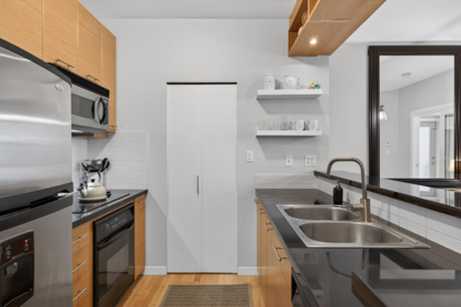 Kitchen Island Photo of 222 560 Raven Woods Drive, North Vancouver, BC