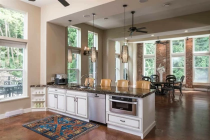 Kitchen Photo of 39623 Old Yale Road, Abbotsford, BC