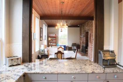Mudroom Photo of 39623 Old Yale Road, Abbotsford, BC