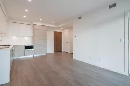 Kitchen Photo of 606 585 Austin Avenue, Coquitlam, BC