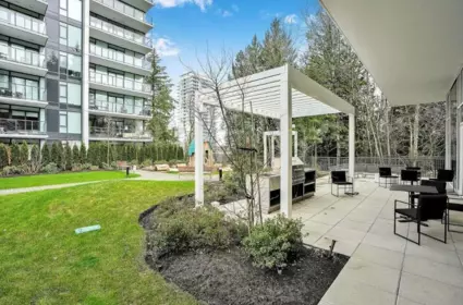 Staircase Photo of 606 585 Austin Avenue, Coquitlam, BC
