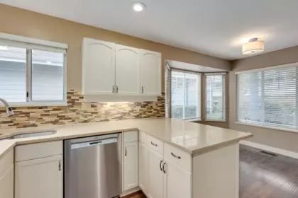 Pantry Photo of 142 28 Richmond Street, New Westminster, BC