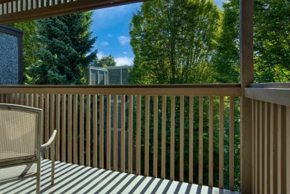 Hallway Photo of 316 13507 96 Avenue, Surrey, BC