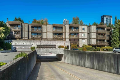 Outdoor Patio Photo of 316 13507 96 Avenue, Surrey, BC