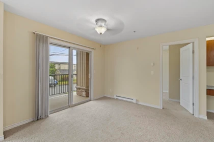 202 32063 Mt Waddington Avenue, Abbotsford, BC, Abbotsford — Apartment/Condo for sale