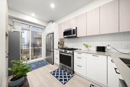 Primary Bedroom Photo of 46 488 Furness Street, New Westminster, BC