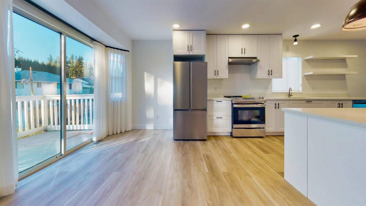 Family Room Photo of 2151 Ware Street, Abbotsford, BC