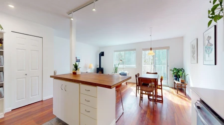 Breakfast Nook Photo of 32 39920 Government Road, Squamish, BC