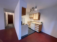 210 1050 Jervis Street, Vancouver, BC