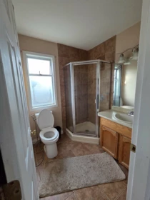 Primary Bathroom Photo of 8167 Cedar Street, Mission, BC
