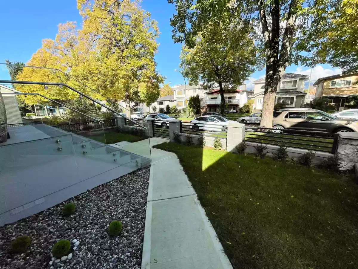 Exterior Rear Photo of 2460 E 19th Avenue, Vancouver, BC