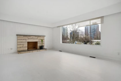 585 W 65th Avenue, Vancouver, BC, Vancouver — Single Family Residence for sale
