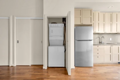 Pantry Photo of 1113 1333 W Georgia Street, Vancouver, BC
