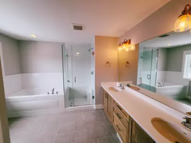 Hallway Photo of 47024 Quarry Road, Chilliwack, BC