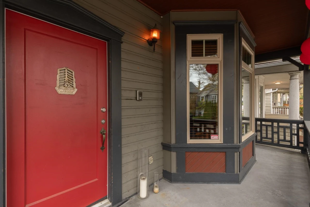 Exterior Rear Photo of 557 Prior Street, Vancouver, BC