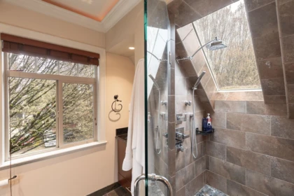 Mudroom Photo of 557 Prior Street, Vancouver, BC
