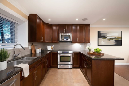 Hallway Photo of 1041 Prospect Avenue, North Vancouver, BC