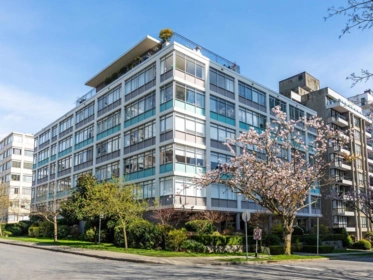 304 1975 Pendrell Street, Vancouver, BC, Vancouver — Apartment/Condo for sale
