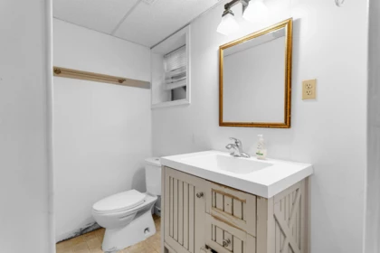 Basement Recreation Room Photo of 14458 Chartwell Drive, Surrey, BC