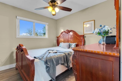 Breakfast Nook Photo of 14458 Chartwell Drive, Surrey, BC