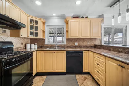 Pantry Photo of 228 Pembina Street, New Westminster, BC