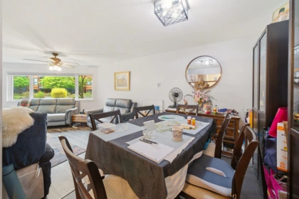 Kitchen Island Photo of 108 1150 Quayside Drive, New Westminster, BC