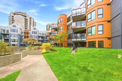 Outdoor Patio Photo of 108 1150 Quayside Drive, New Westminster, BC