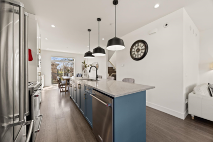 Kitchen Island Photo of 26 22334 48 Avenue, Langley, BC