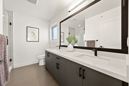 Laundry Room Photo of 26 22334 48 Avenue, Langley, BC