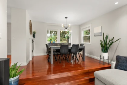 Breakfast Nook Photo of 1530 Lighthall Court, North Vancouver, BC