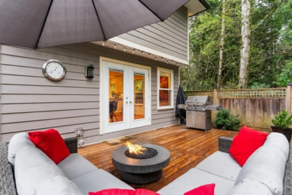 Hot Tub / Spa Photo of 1530 Lighthall Court, North Vancouver, BC