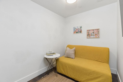 Office / Den Photo of 101 1550 Fern Street, North Vancouver, BC