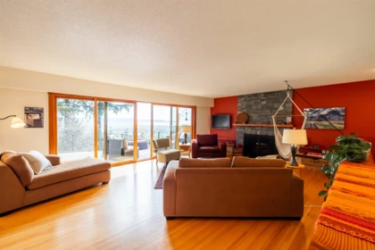 13464 56 Avenue, Surrey, BC, Surrey — Single Family Residence for sale