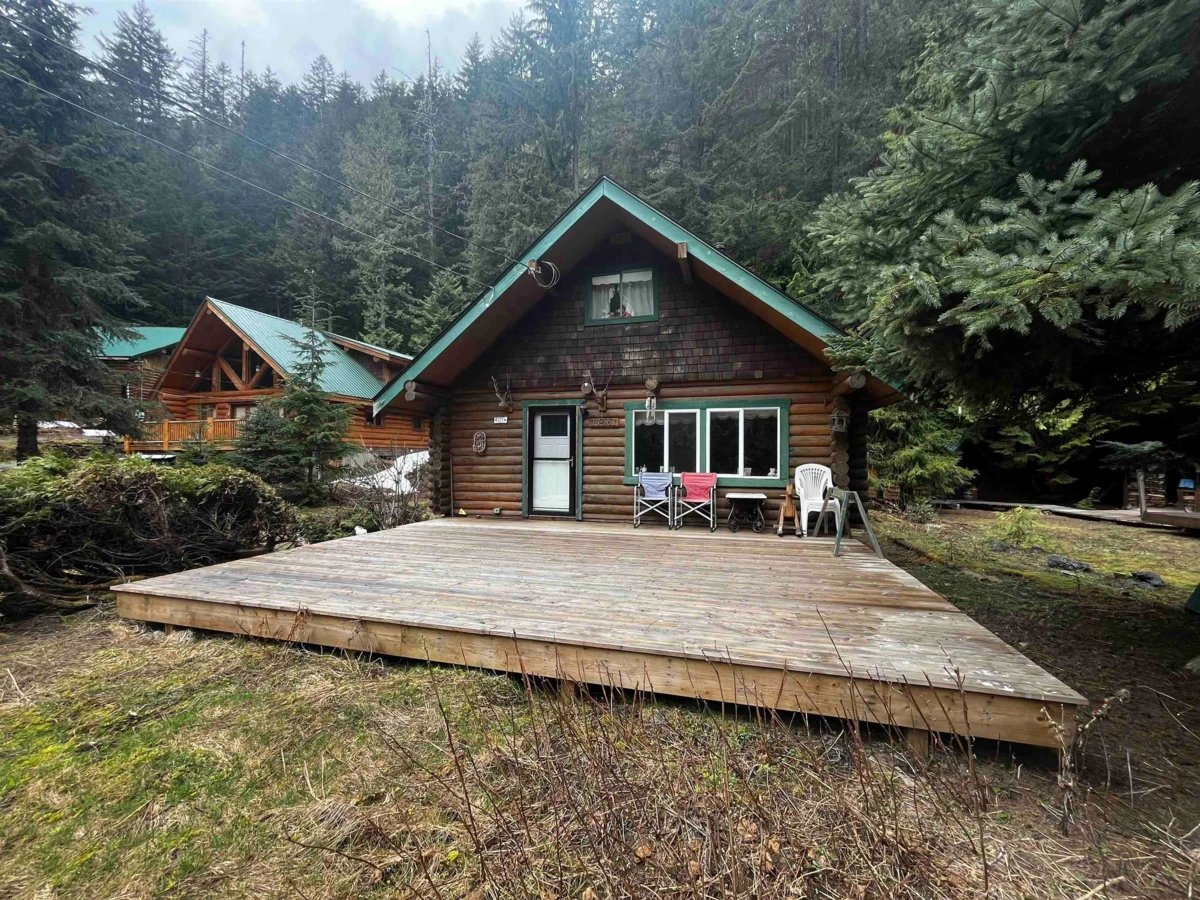 Exterior Rear Photo of A23 14581 Alpine Boulevard, Sunshine Valley, BC