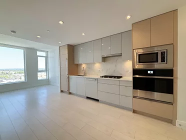 Kitchen Photo of 1001 3438 Sawmill Crescent, Vancouver, BC