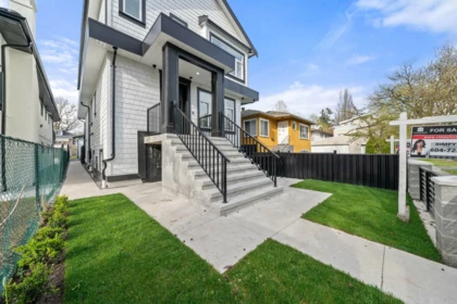 279 E 48th Avenue, Vancouver, BC, Vancouver — Half Duplex for sale